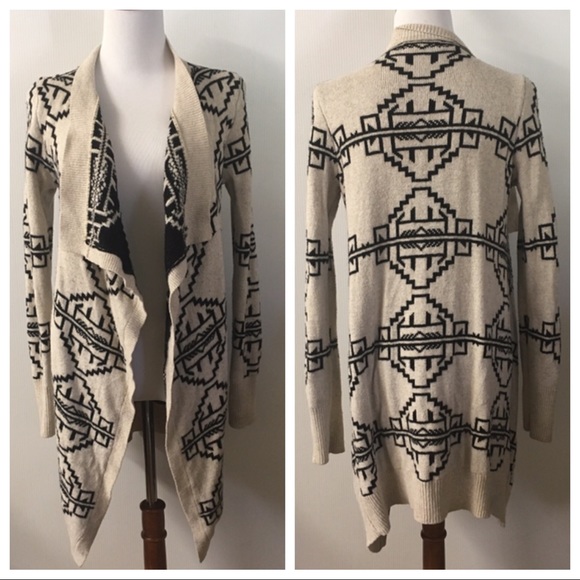 Staring at Stars Sweaters - Staring At Stars Aztec Print Open Cardigan